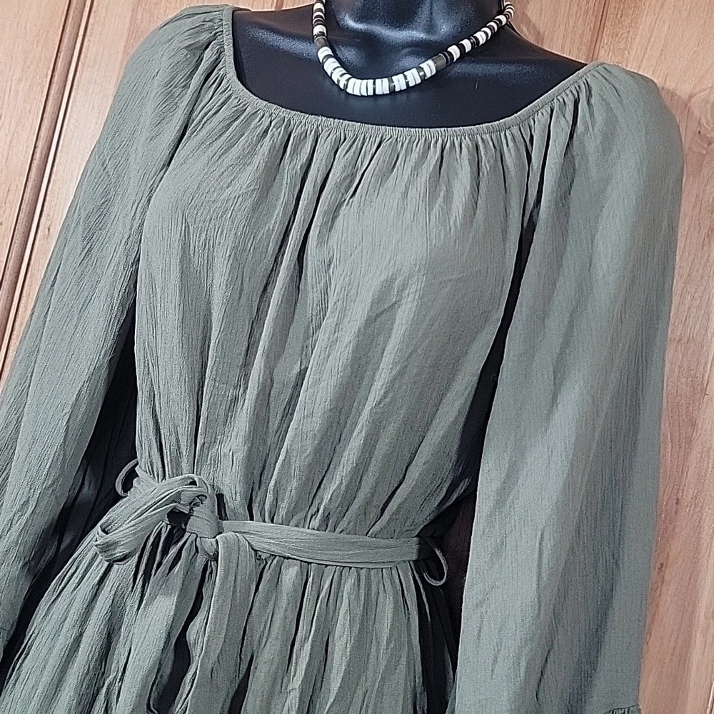 Windsor Olive Green Romper - Picture 3 of 12